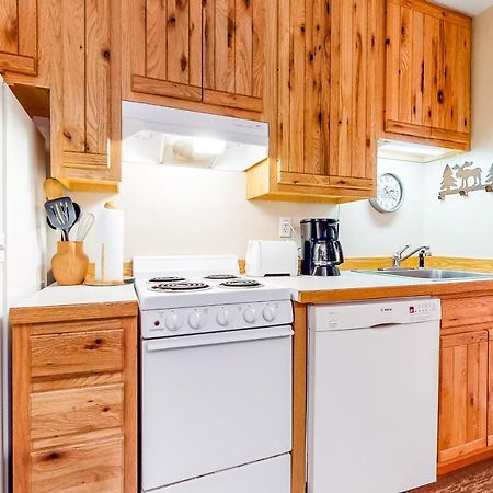 Big Sky Ski Condo Екстер'єр фото